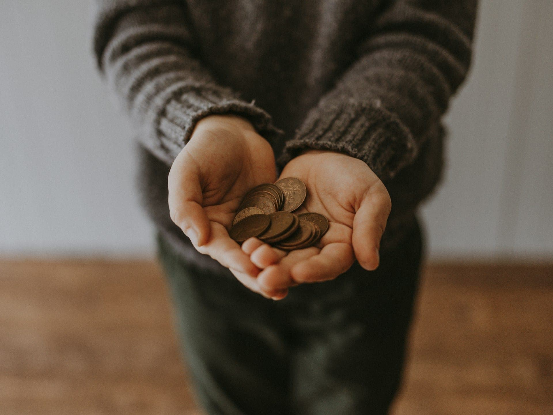 Taschengeld Frauen – warum finanzielle Bildung schon in der Kindheit beginnt